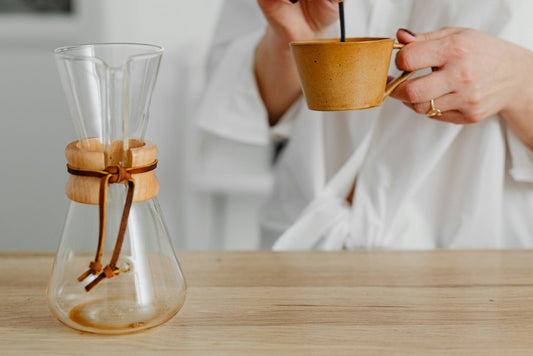 Wie man Kaffee-Alternativen schmeckt