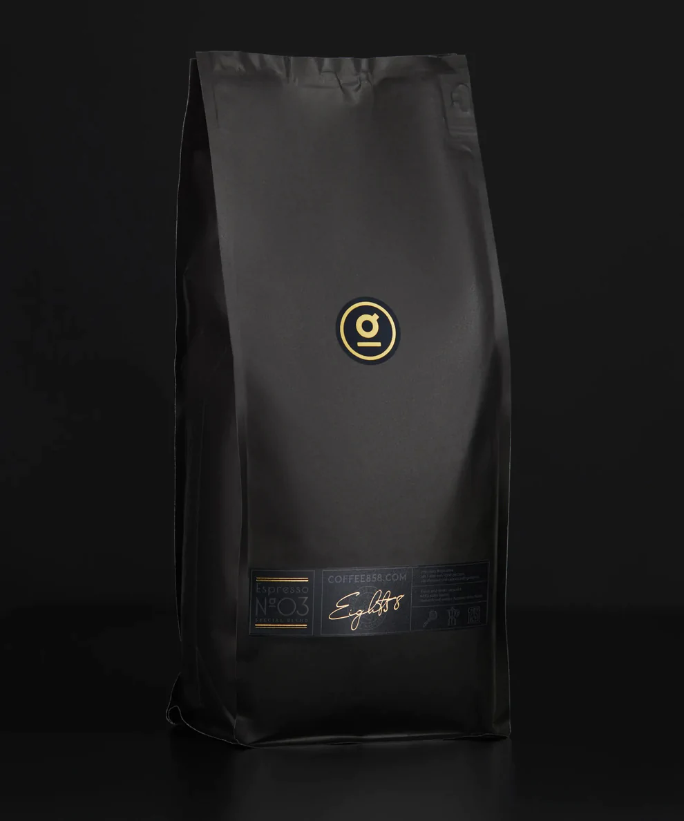 Espresso N°03 - 60% Arabica aus Brasilien / 40% Canephora aus Vietnam