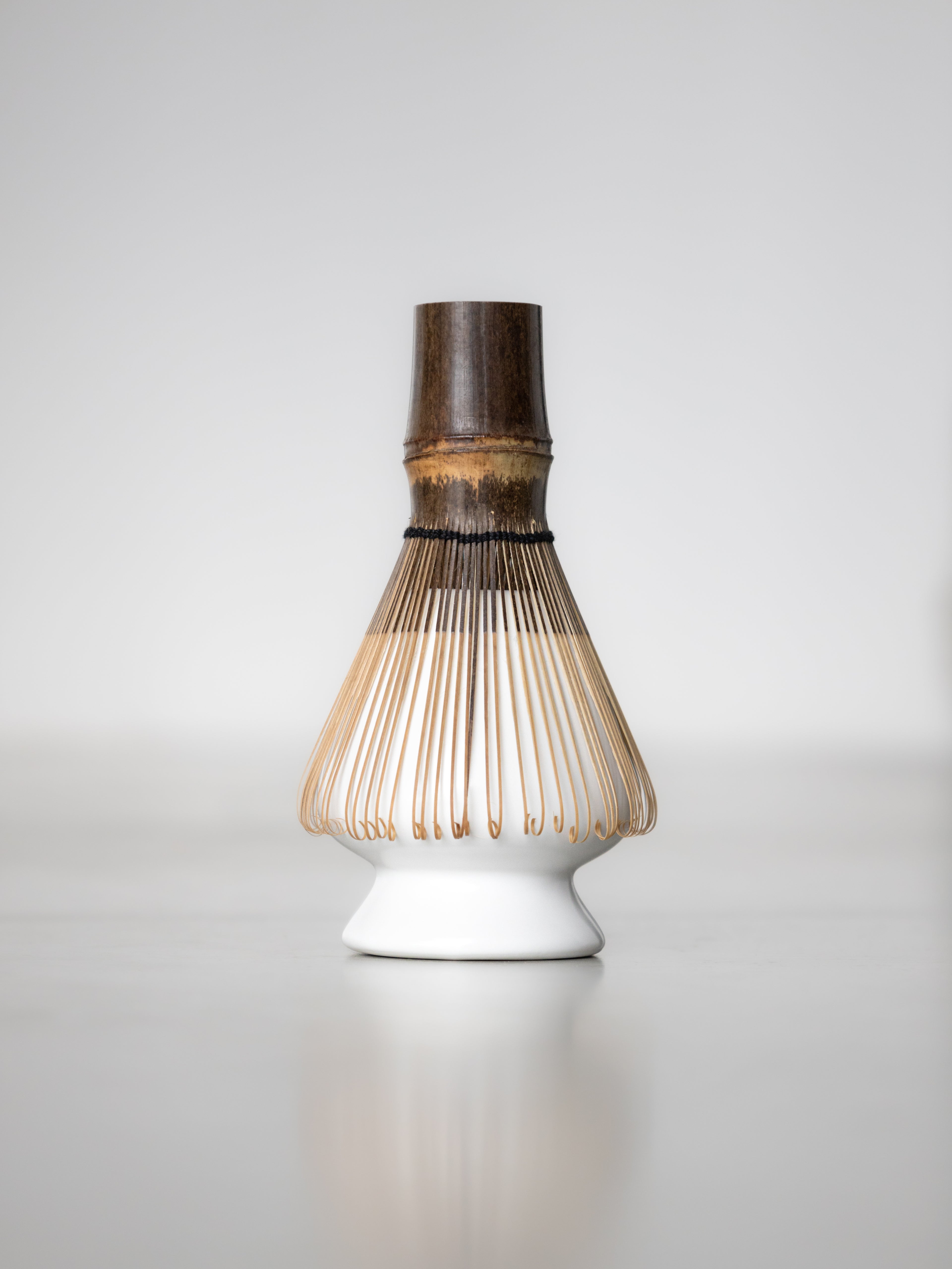 Matcha BESENHALTER (Chasen-Tate) in Mattweiß